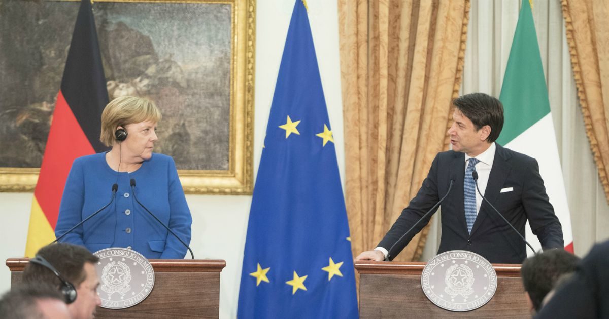 Coronavirus, Conte ai tedeschi: “Io e Merkel abbiamo visioni diverse. Ma in Ue scriviamo la storia, non manuale di economia. L’Europa sia coesa o non sarà competitiva nel mondo”