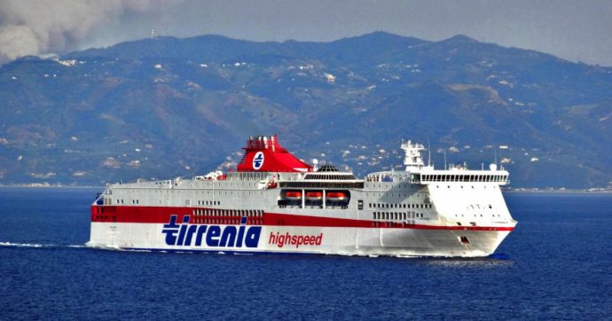 L’ultimo ‘ricatto’ di Onorato: stop ai collegamenti con le varie isole