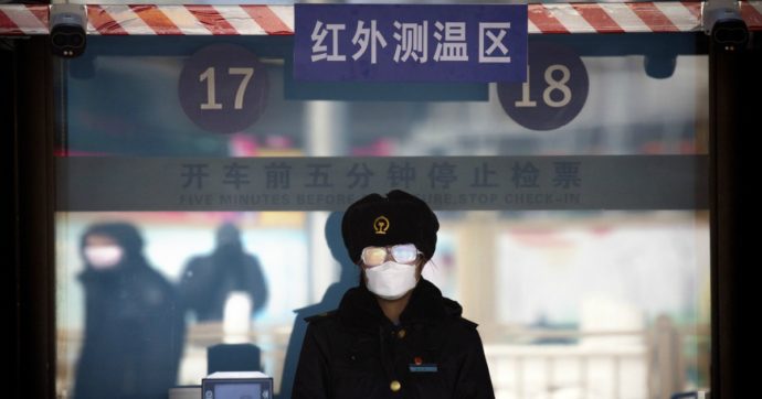 Coronavirus, gli 007 americani: “La Cina ha fornito intenzionalmente numeri falsi su morti e contagiati”