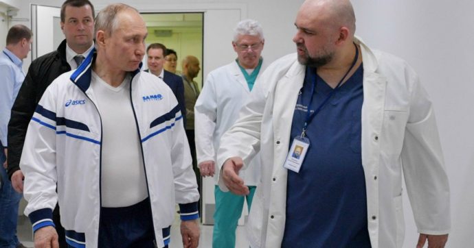 Coronavirus, Putin delega le regioni a imporre la quarantena. E Mosca diventa il laboratorio del controllo tra app e Qr Code