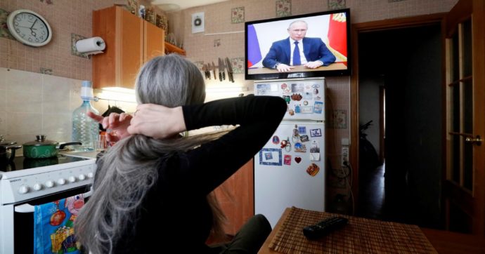 Putin: “Tutti a casa fino al 30 aprile, ma stipendi assicurati”
