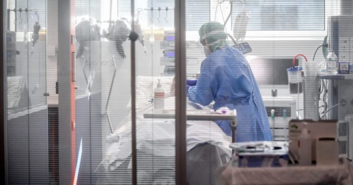 “Al numero 6 non basta più l’ossigeno, chiama la famiglia”