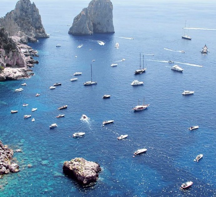 Coronavirus, Capri si blinda: divieto di sbarco sull’isola e una sola uscita a settimana per la spesa. E ci si prepara già per la stagione 2021