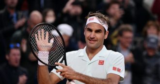 Copertina di Chi vuole ‘sfidare’ Roger Federer? Il campione di bianco vestito chiede un video ai suoi follower