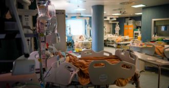 Copertina di Coronavirus, i ladri della sanità fanno male alla salute: uno scandalo ogni tre giorni. L’inchiesta su FQ MillenniuM in edicola