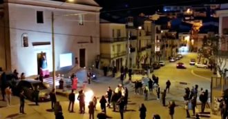 San Marco in Lamis, cento persone in piazza per le preghiere del Venerdì santo. Procuratore: "Inchiesta"