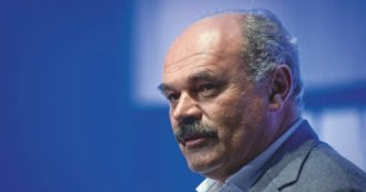 Copertina di Oscar Farinetti: “Serve il prelievo forzoso, come Amato nel ’92”