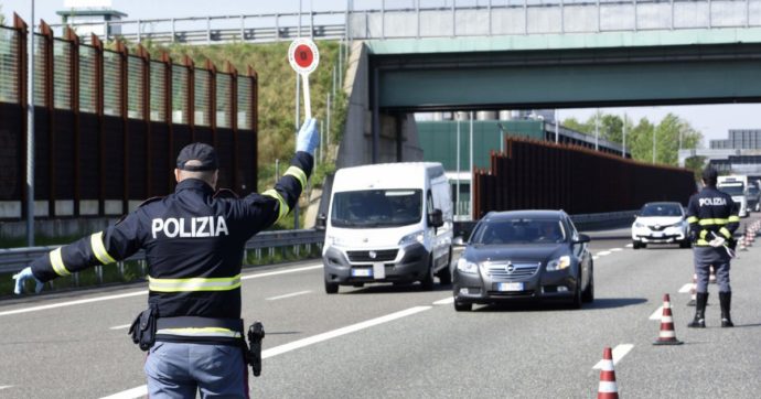 “Colpa dell’app”, “ho un ruolo istituzionale”: i politici multati