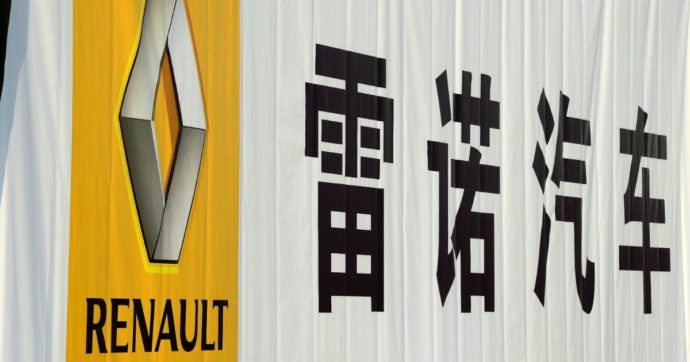 Renault, in Cina svolta epocale. Venderà solo elettriche e veicoli commerciali
