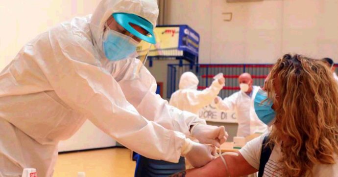 Coronavirus, esposto della TechnoGenetics contro l’accordo DiaSorin-San Matteo sui test sierologici in Lombardia: “È un aiuto di Stato”