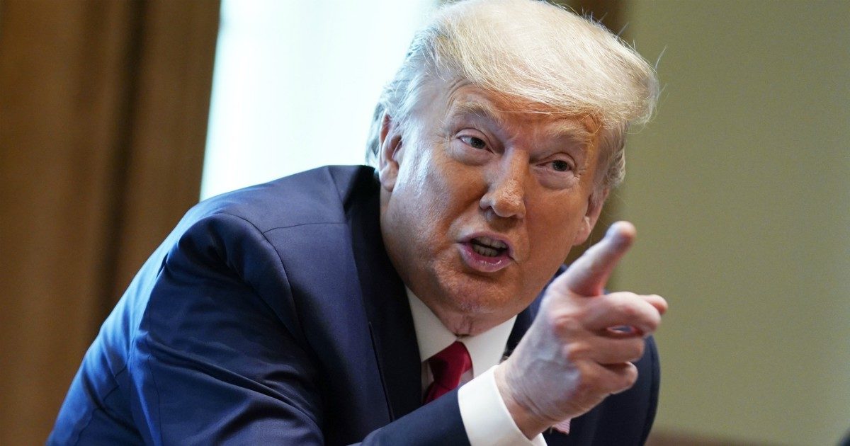 Coronavirus, Trump taglia fondi all’Oms accusata di essere filo-cinese: “Ha fallito”. L’Organizzazione: “Virus sfrutta le divisioni”. Associated Press: “Pechino sapeva dell’epidemia, ma non diede l’allarme per sei giorni”