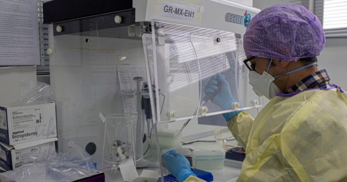 Virus, professor Baldanti: “Io promuovo un test valido. In tasca non mi entra nulla”