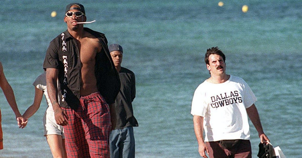 Dennis Rodman al quotidiano spagnolo Marca: “Mi sono rotto il pene tre volte. Non riuscivo a controllare”