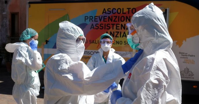 Coronavirus, Istituto superiore di sanità: “Da febbraio 7mila anziani morti nelle strutture italiane esaminate, il 7 per cento dei residenti”