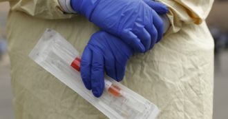 Copertina di Coronavirus, la Nuova Zelanda non è più Covid-free: primi contagi dopo tre settimane