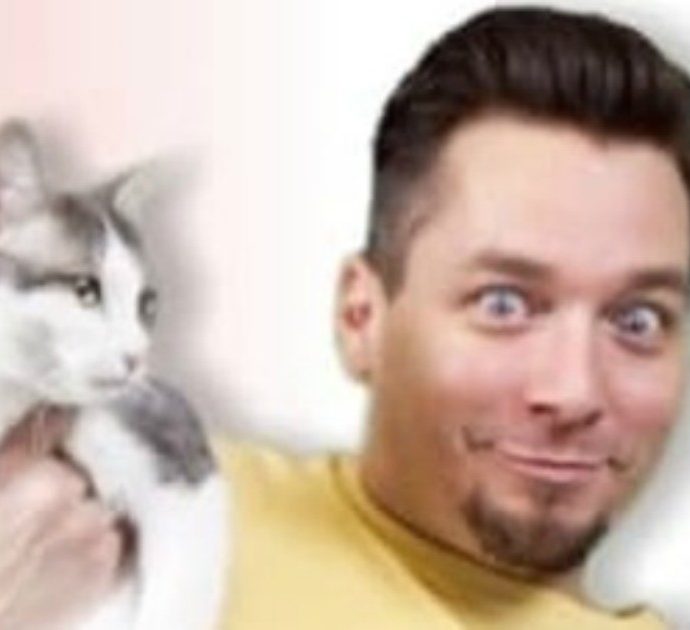 Morto Steve Cash, lo youtuber che faceva parlare i gatti si è ucciso con un colpo di pistola