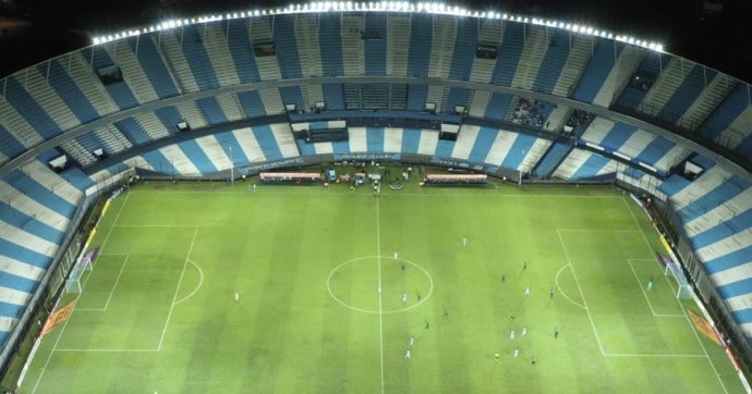 Covid, lo studio: con il lockdown e il blocco dei campionati, raddoppiato il numero di calciatori con sintomi di depressione