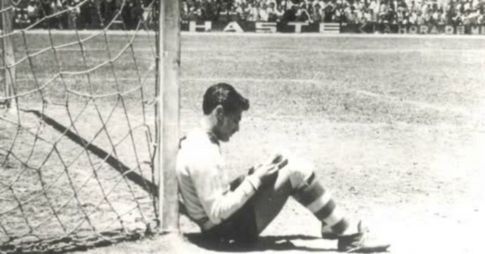 Storie dell’altro calcio – Quando il portiere Tubo Gómez si mise a leggere il giornale durante Chivas-Atlas, il Clásico di Guadalajara