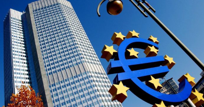 Coronavirus, la Bce: “Nel primo trimestre Pil dell’Eurozona -3,8%. Ma impatto della pandemia sarà peggiore nel secondo”
