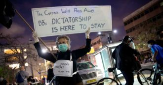 Copertina di Gli 007 combattono il virus con una App come se fosse Hamas