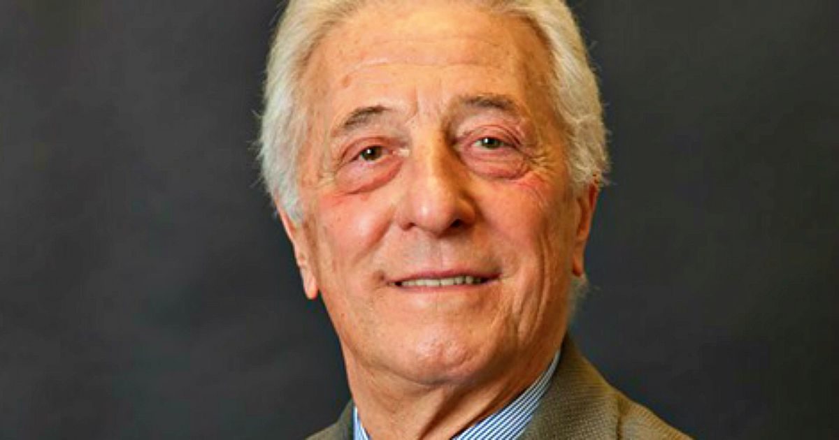 Coronavirus, addio al neurologo Arrigo Moglia. “Parlava guardandoti negli occhi. Con i pazienti lavorava sull’accettazione della malattia”