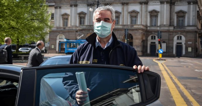 Copertina di Borrelli, quella triglia quieta arrivata con la tempesta Covid