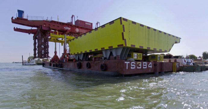 Adesso al Mose manca un altro miliardo