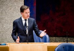 Copertina di “L’Olanda deve cambiare: basta elusione fiscale”