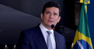 Copertina di Moro si dimette e accusa Bolsonaro. “Punta solo ai dossier dei Servizi”