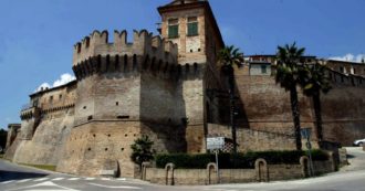 Piccoli borghi da recuperare certo, ma non solo come fuga dalla città. Serve recuperare il senso di comunità