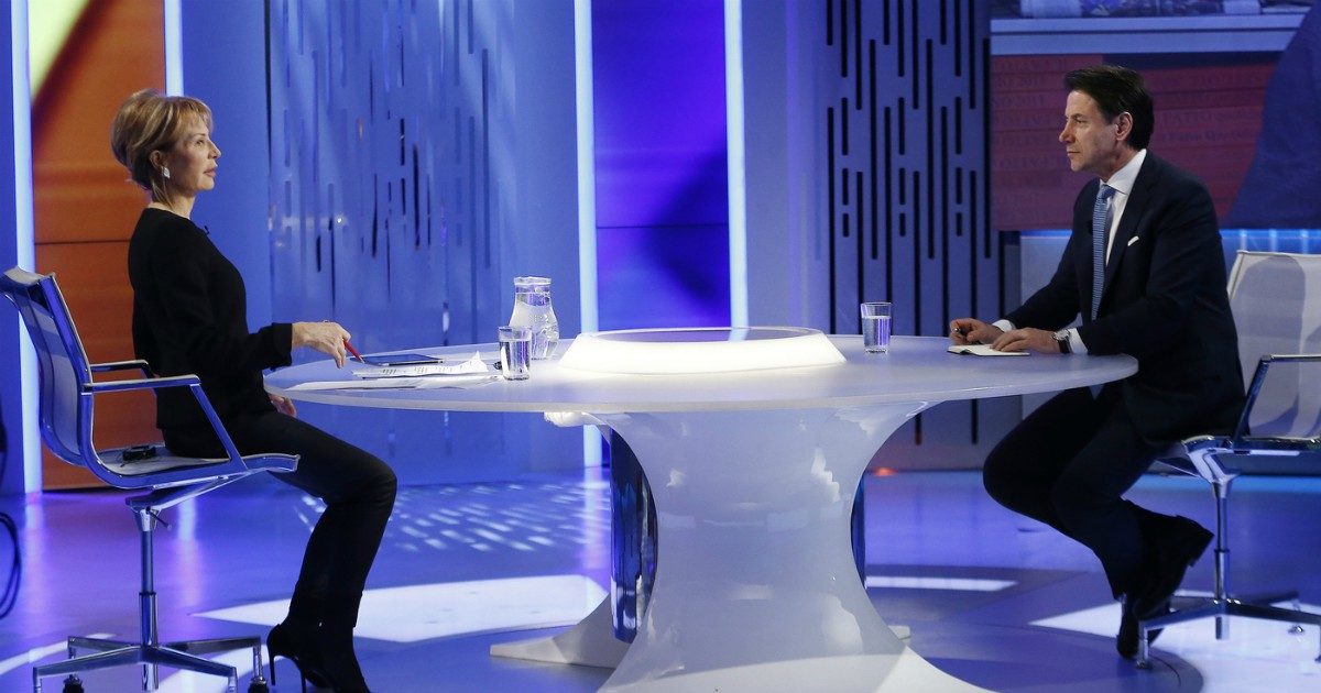 M5s, Conte: “Sì ai due mandati, ma con qualche deroga”. Di Maio espulso? “No, ma non posso ignorare un attacco così plastico”. Il sondaggio: il 75% della base sta con lui