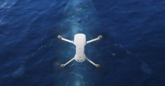 Copertina di DJI Mavic Air 2, ufficiale il nuovo drone compatto con fotocamera 4K a 60 FPS e maggior autonomia