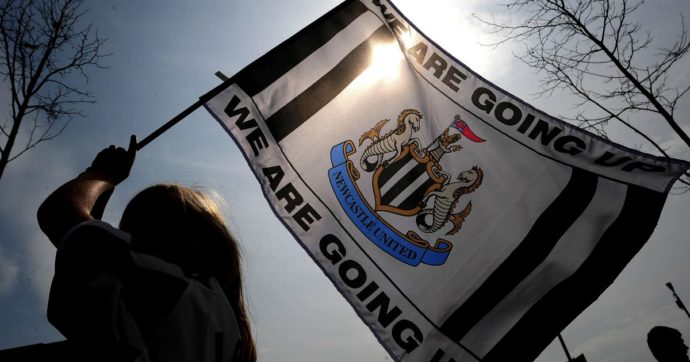 Newcastle all’Arabia Saudita nuovo capitolo della rivalità col Qatar (che protesta). In gioco equilibrio interno e prestigio internazionale