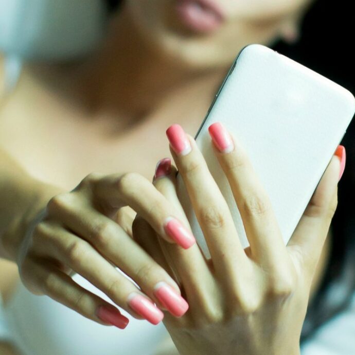 Modella di OnlyFans ha evaso le tasse per oltre 422.000 euro, ma viene scoperta dalla Guardia di Finanza