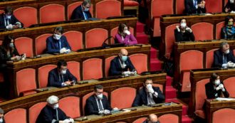 Copertina di “Fateci il tampone”: terrore in Aula per il leghista infetto