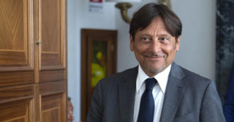 Copertina di Il Pd adesso va all’attacco con l’ex renziano Stefàno