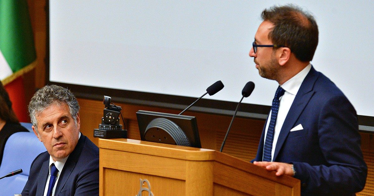 Di Matteo: “Bonafede mi propose di dirigere il Dap. Poi ci ripensò. I boss al 41bis contrari”. Il ministro: “Esterrefatto. Solo sue percezioni”