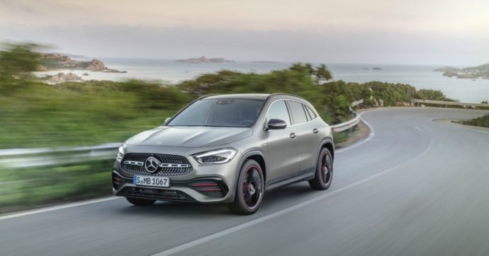 Mercedes, la Fase 2 riparte dal cuore del mercato. Ecco gli sport utility GLA e GLB