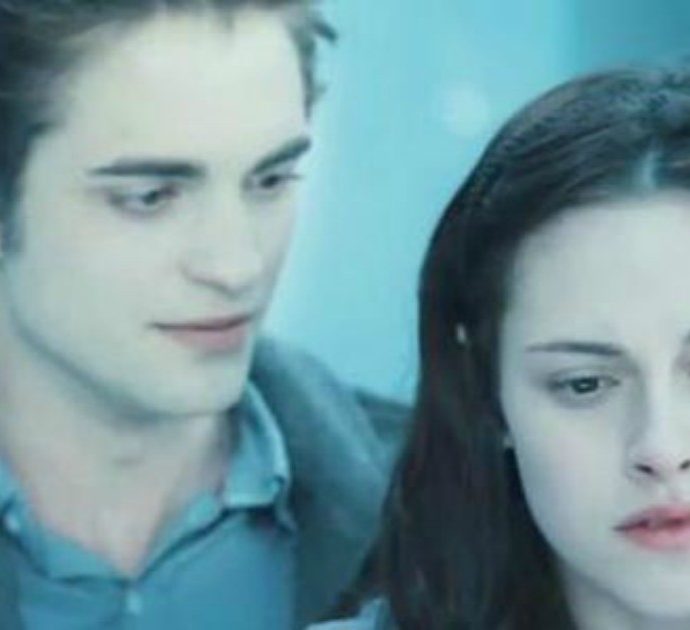 Twilight Saga, l’autrice annuncia l’arrivo di un nuovo libro con le avventure di Bella e Edward Cullen: si chiama “Midnight Sun”, ecco quando esce e di cosa parla