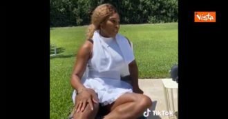 Copertina di Serena Williams contro Serena Williams: l’allenamento in giardino della tennista diventa un video. E fa il giro del mondo