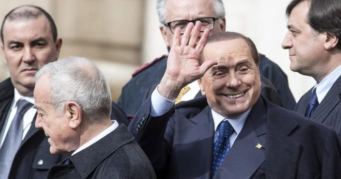 B. cancella Forza Lega e sceglie la linea Letta