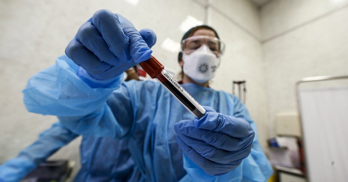 Test sierologici, solo 64mila persone su 150mila hanno detto “sì”. Istat: “Stimati anticorpi su 1,5 milioni di italiani, sei volte in più dei positivi”