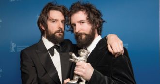 Copertina di È il tempo dell’ascolto, ma anche delle “favolacce”