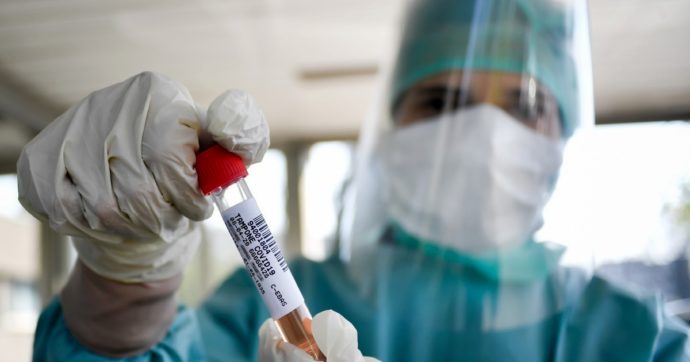 Coronavirus, i dati – 1.108 nuovi contagi e 12 morti. Calano i tamponi: 25mila in meno di ieri