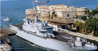 Copertina di Sigarette e Cialis con i fondi per la Libia