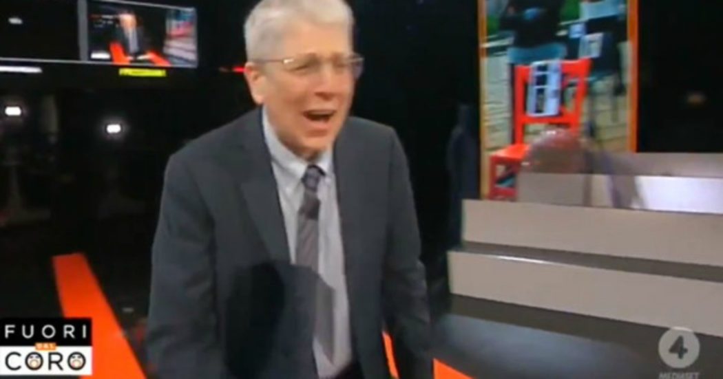 Fuori dal Coro, il talk show di Mario Giordano sospeso per tre mesi: ecco cosa sta accadendo