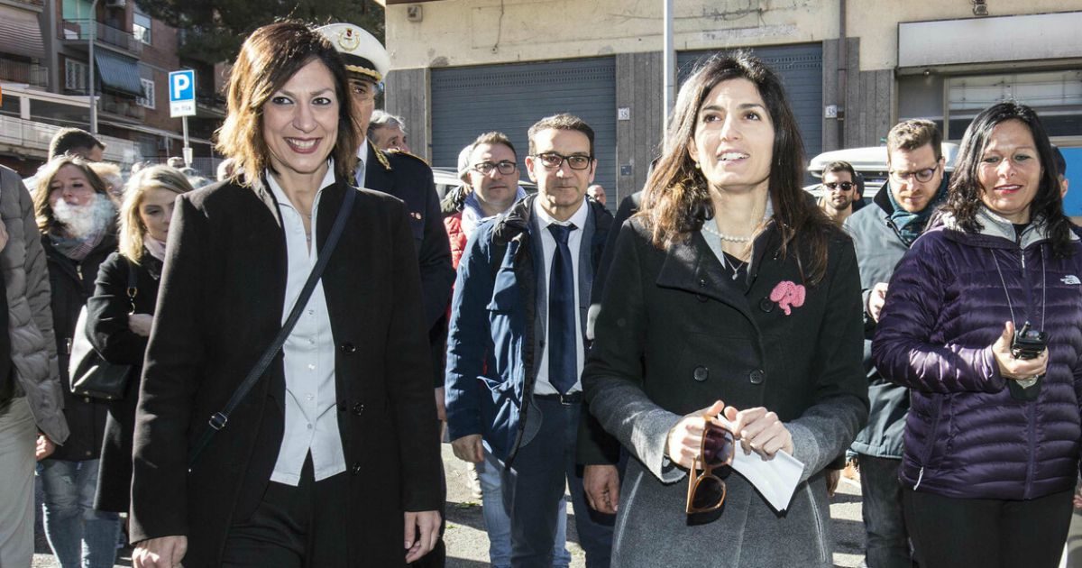 Roma, minisindaca M5s sfiduciata su proposta dei consiglieri 5 stelle: “Durante pandemia stanziati 90mila euro per eventi”. Crimi li sospende
