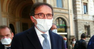 Copertina di Natale, ora ci si mette anche il ‘Bocciatore’ seriale a decidere l’ora della nascita di Gesù