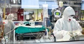 Copertina di Lombardia: è notte fonda. E risale il conto dei morti