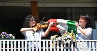 Copertina di Ecco gli spot, moralistici e banali per rifare “il trucco” alle aziende